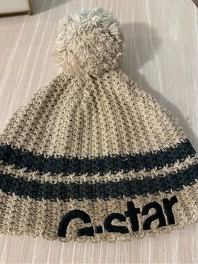 G-Star Beige Knit Pom Beanie with Green Stripe Accents